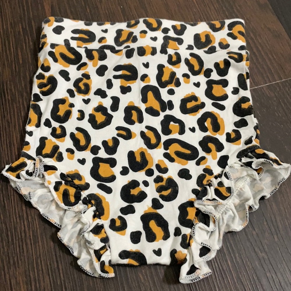 Spearmint Love Leopard Ruffle Bloomer